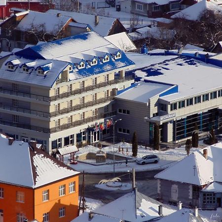 Hotel Ineul Rodna Exterior photo