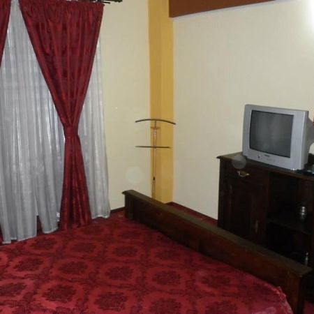 Hotel Ineul Rodna Exterior photo